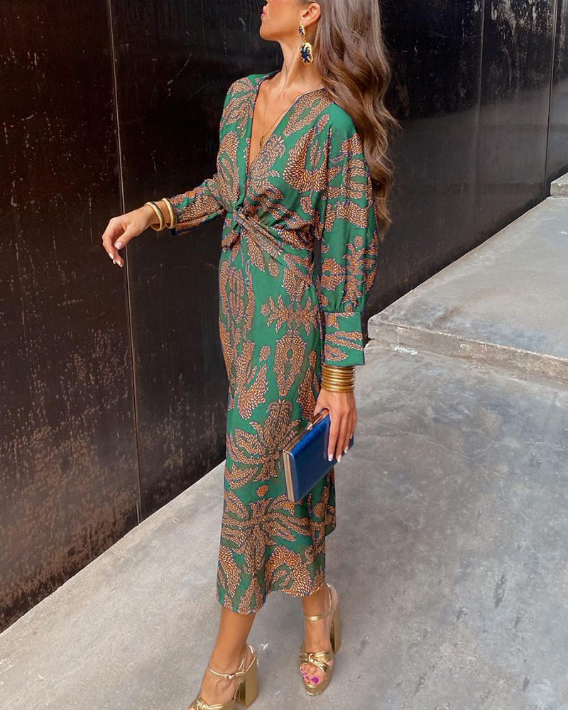 Alessia™ – Vestido Midi Elegante con Estampado de Encanto Atemporal