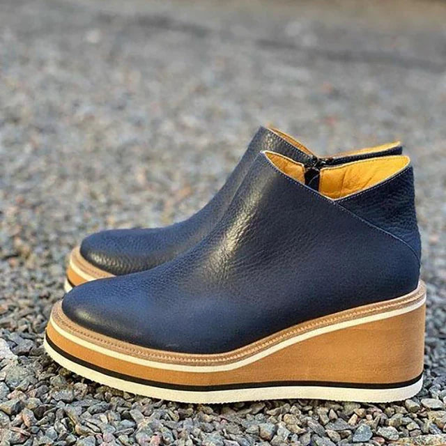 Adriana™ | Bota Elegante De Cuero Con Tacón Cómodo